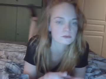 couple sittinonfdface421 image #1240990