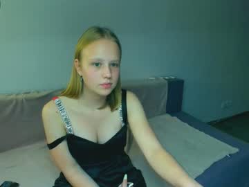 _ellza_ naked cam