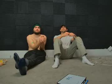 caseyandfriends naked cam