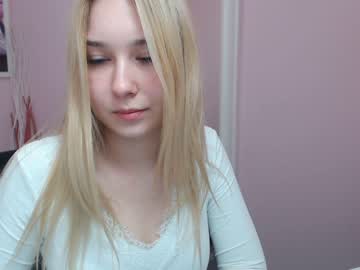girl lila_page image #1269142