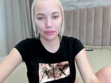 girl dontbeshybaby image #292777