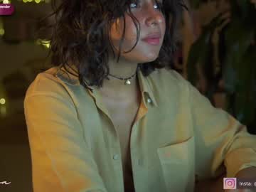 girl arletnoa image #1172463
