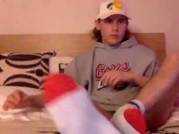 man collegeroommates03 image #3598053