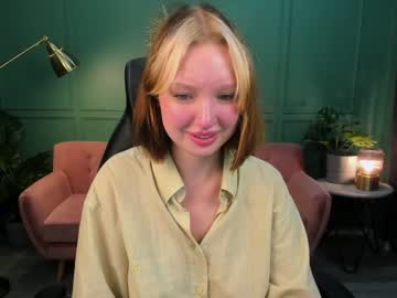 girl dinablush image #2524039