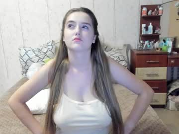 girl emmika_ image #2634620
