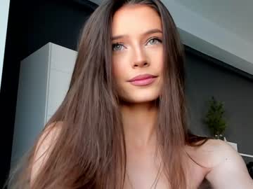 girl isia_slay image #3285243