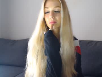 girl pervyblonde image #529696
