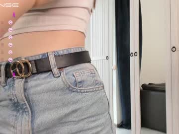 myfym naked cam