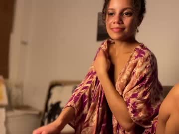 girl lady_episteme image #3241609