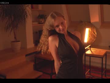 girl chillwithkira image #1789271