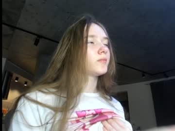 girl mysat image #2105187