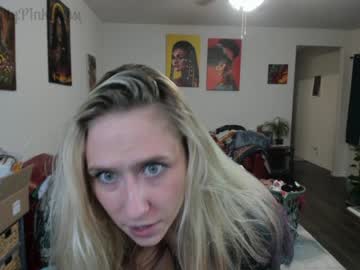 girl pr3ttyp1nkpussy image #2502578