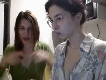 love_honey_girls naked cam