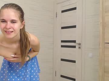 girl olivia_nikolson image #1910761