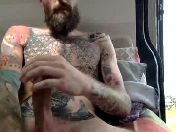 man tuhands image #2159642