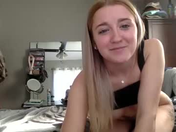 girl blondebarbie00 image #1415634