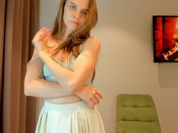 girl carolynsveronica image #3941181
