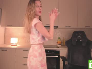 girl annareffett0 image #3615422