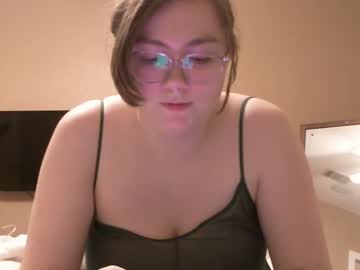 girl kkisbabyy image #3996261