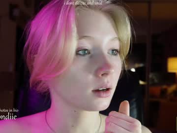 girl bestblondiiecb image #3838252