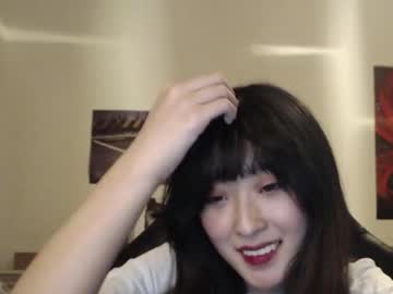moyyango naked cam
