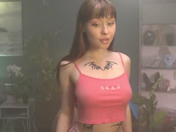 girl ella_knockers_xl image #1972741