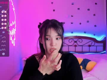 girl aisneon image #1707710