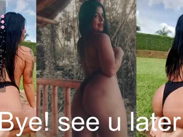 lesly_w naked cam