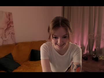girl caught_in_4k image #2090382