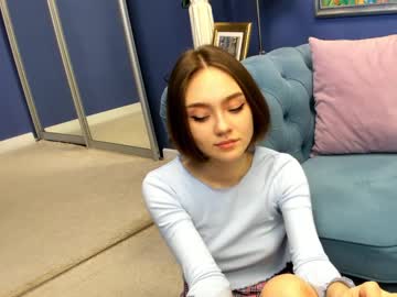girl adelewilson__ image #437615