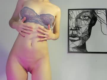 girl lucie_beltran image #3518970