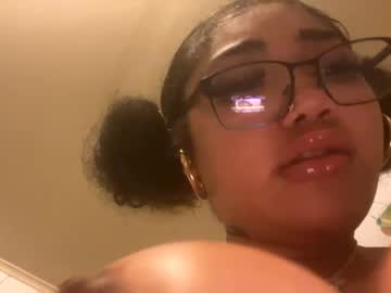 dayqueen1 naked cam