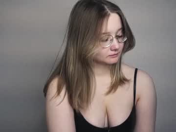 girl moon_milking image #3961681