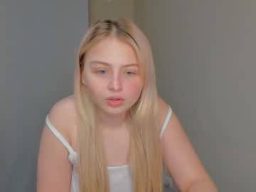 girl shy_blondiee image #3652748
