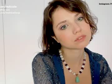 girl stellawells image #3038857