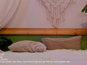 girl milablush image #3050181