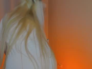 girl shy_blondiee image #3653186
