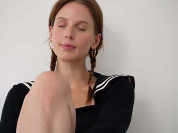 girl ellaa91 image #2147828