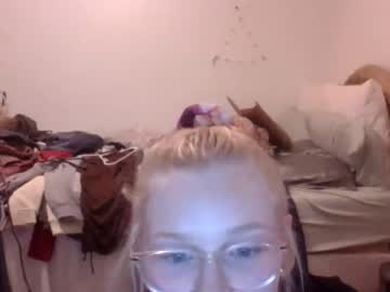 girl sexyblondestarr image #275820