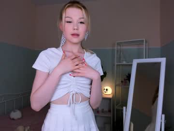 girl not_fake image #3922883