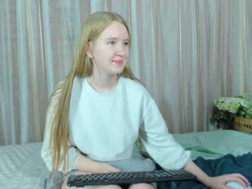 girl maniasoft image #3142190