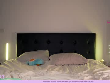 girl awondrr image #3627701