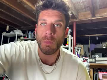 1987mrbrightside naked cam