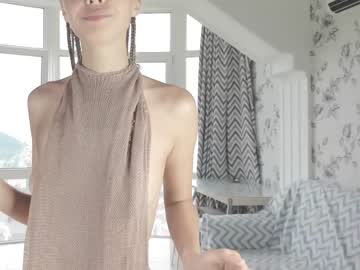 girl infinite_reality image #2029266
