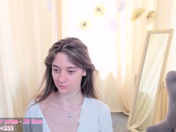 lara_blush naked cam