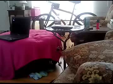 mackdaman22 naked cam