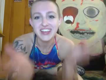 shavedheadgirl naked cam