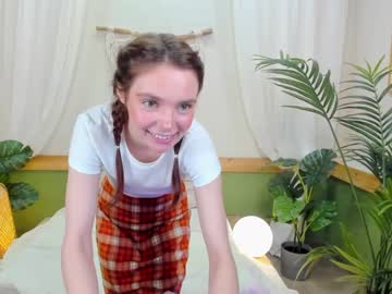 girl carly_coy image #2872427