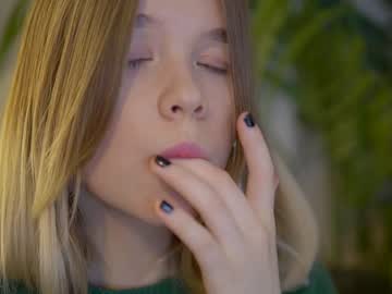 girl isoull image #3408303