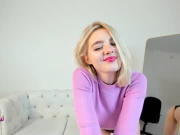 girl oliviabr0wn image #3141320